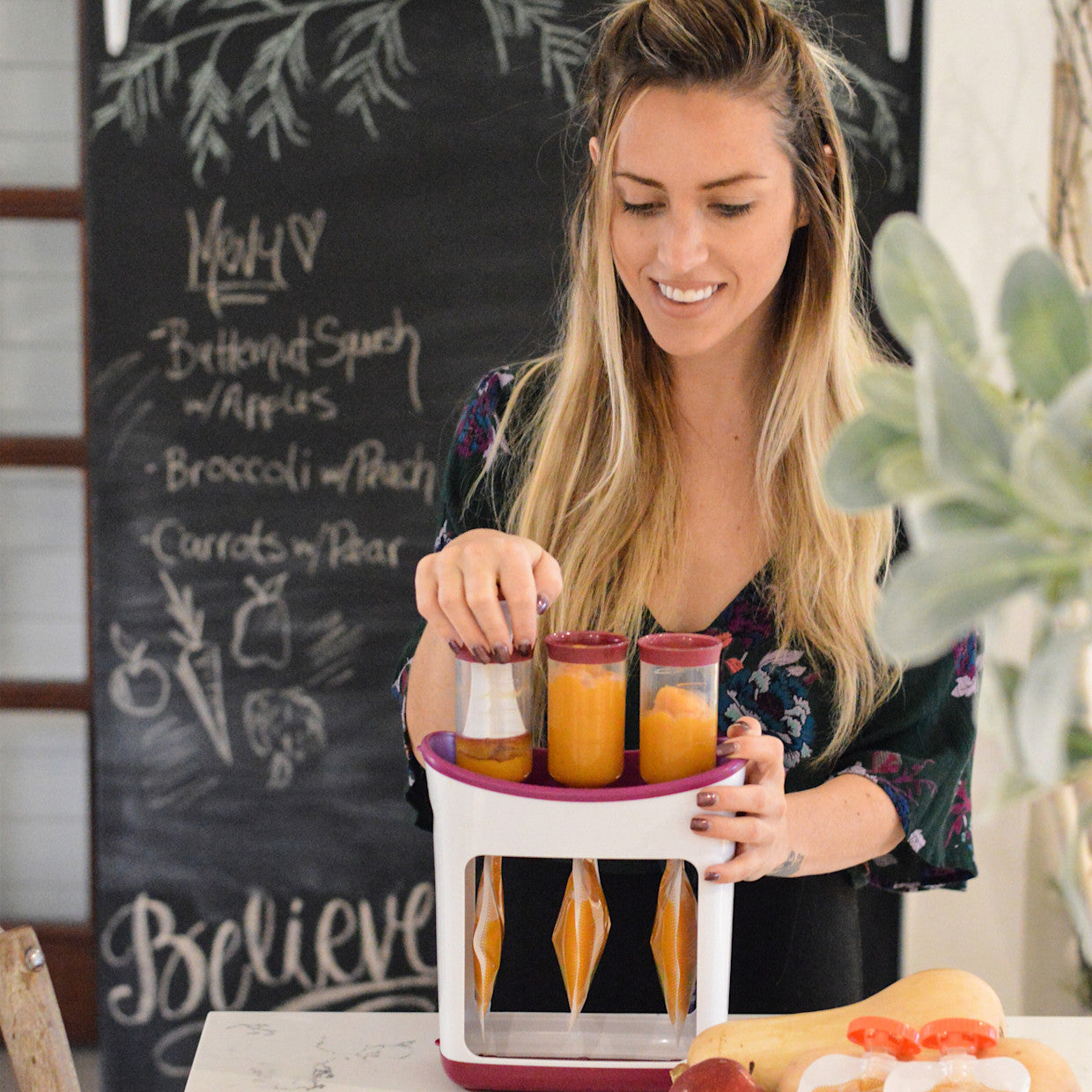 Baby Fresh Squeeze Station: Homemade Goodness in Every Pouch